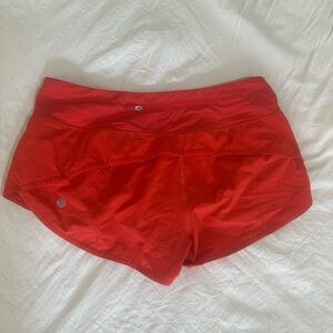 Lululemon Speed Up 2.5 shorts